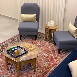 شقة العز, جدة